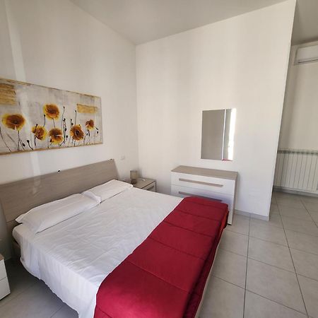 Dimora Rudiae Hotel Lecce Ngoại thất bức ảnh