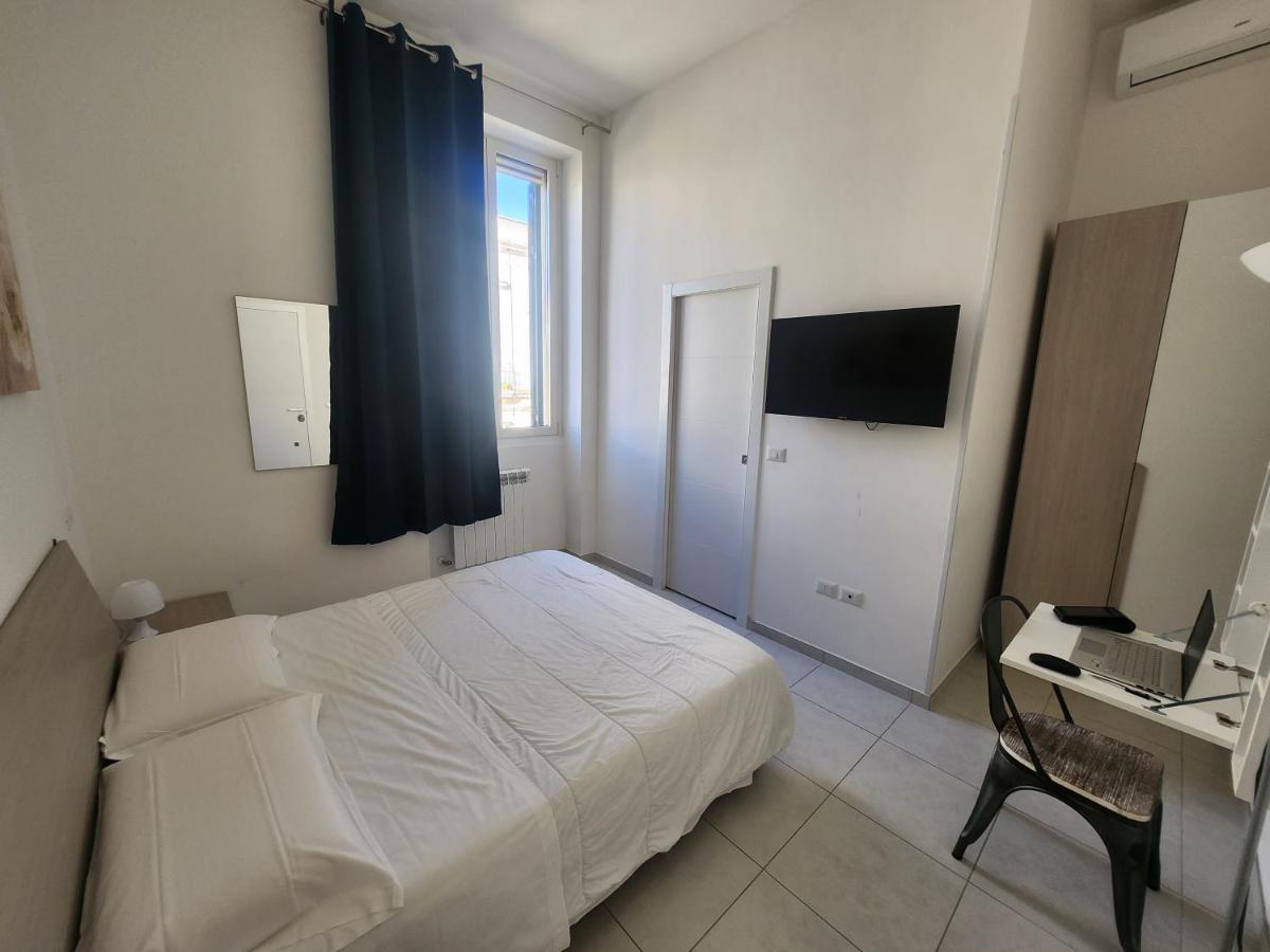 Dimora Rudiae Hotel Lecce Ngoại thất bức ảnh